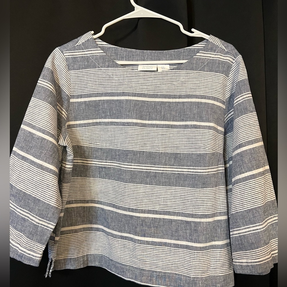 Blue and white linen top